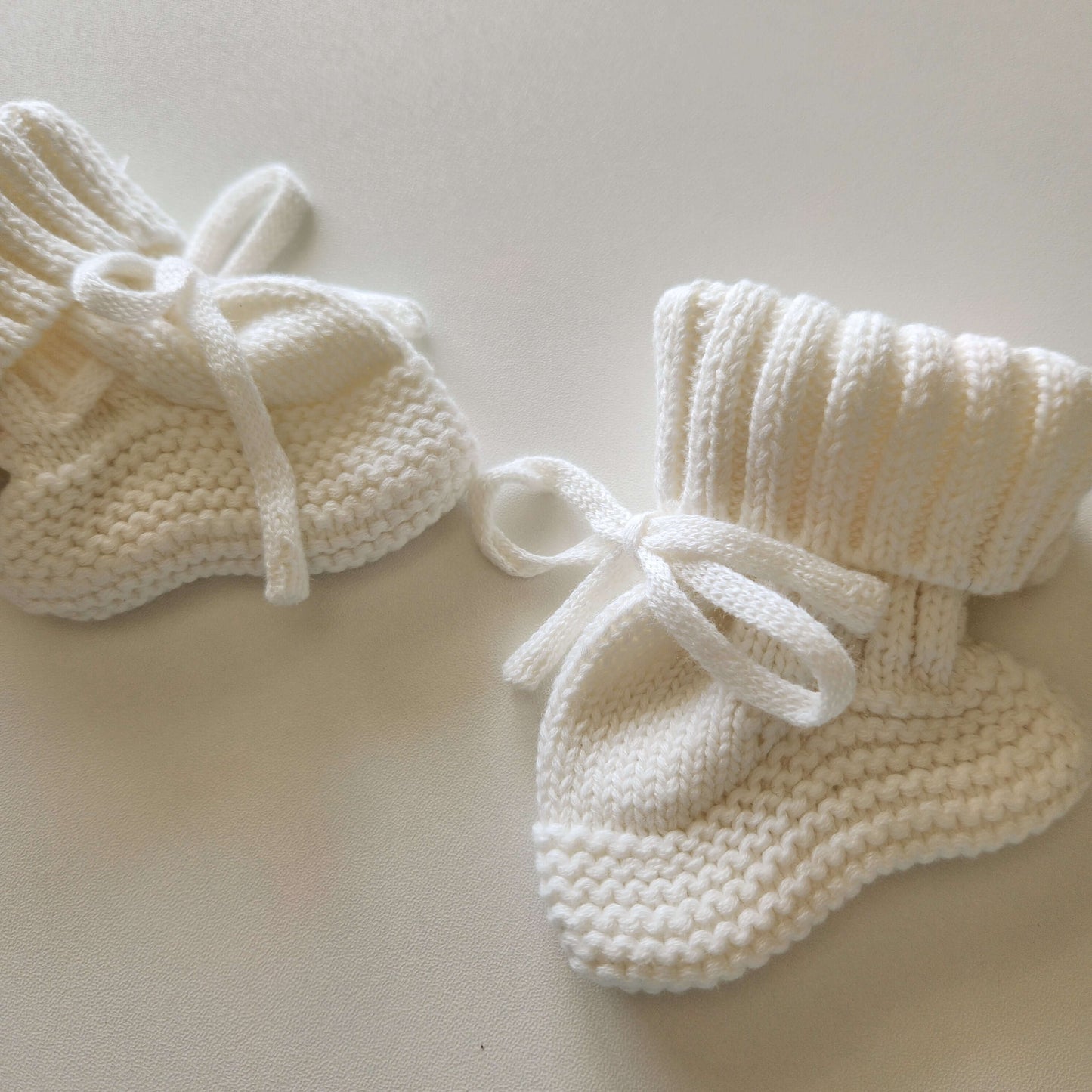 knit baby booties, newborn booties, matching sweater booties, knit newborn booties