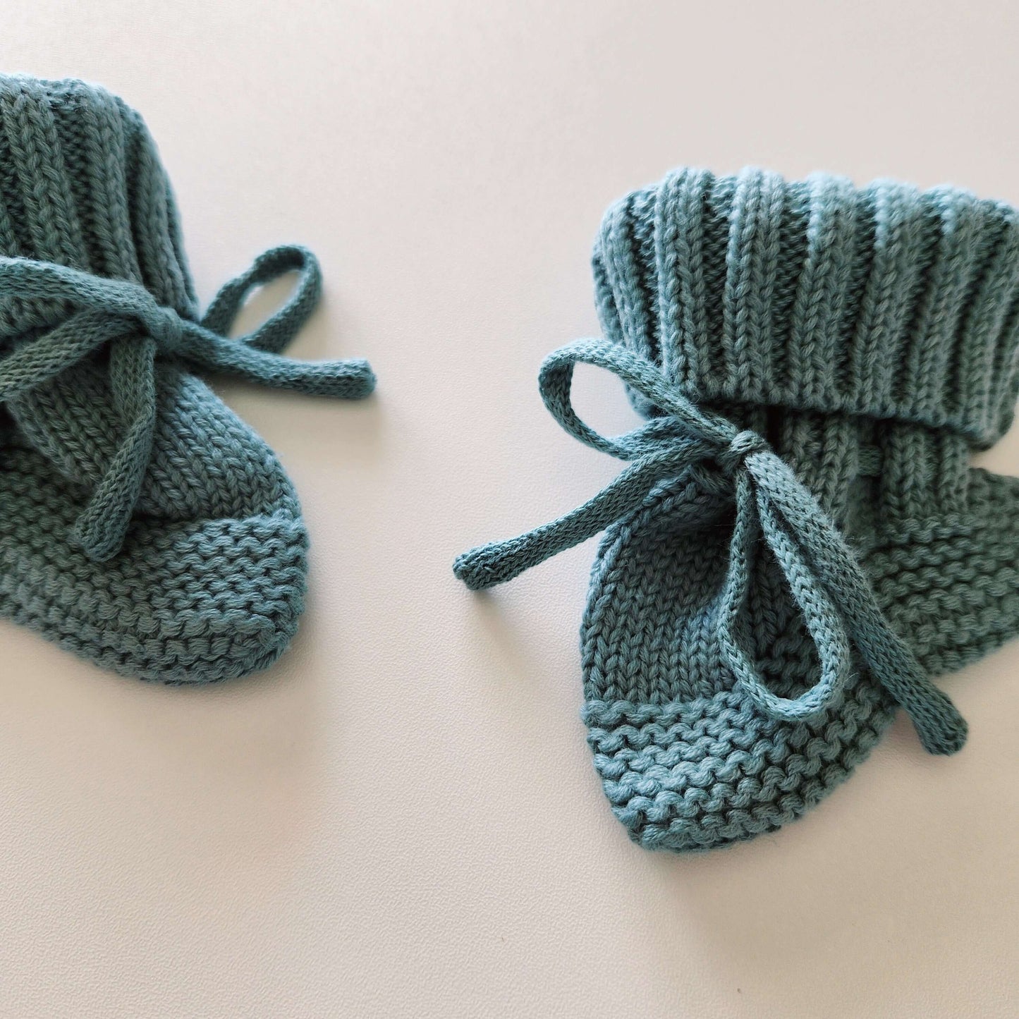 knit baby booties, newborn booties, matching sweater booties, knit newborn booties