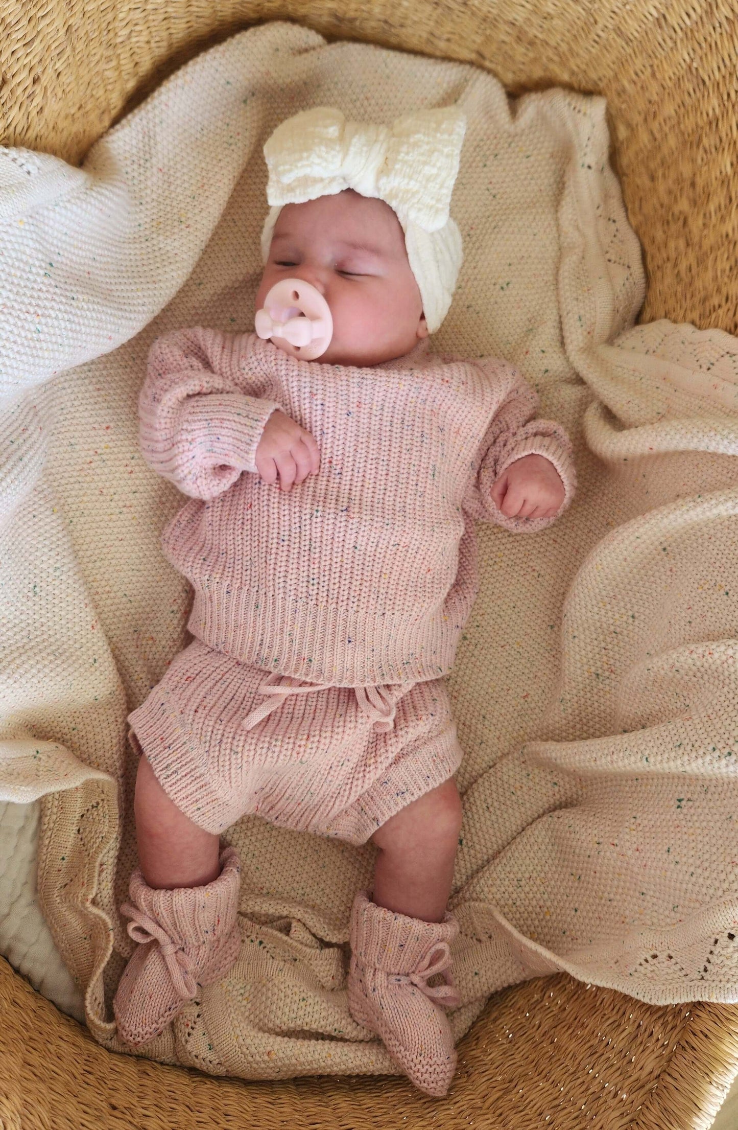 Baby Headband Accessory, Headband for newborn, Cream Baby Headband