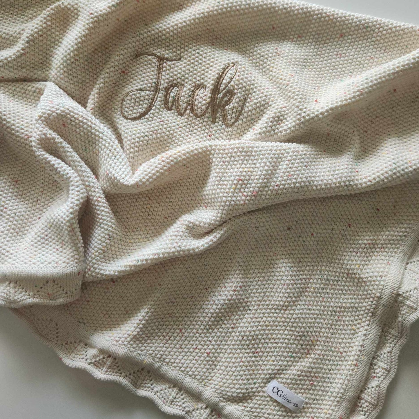 Knit hand embroidered baby blanket, new born blanket, birth announcement blanket, baby blanket with name, custom baby blanket