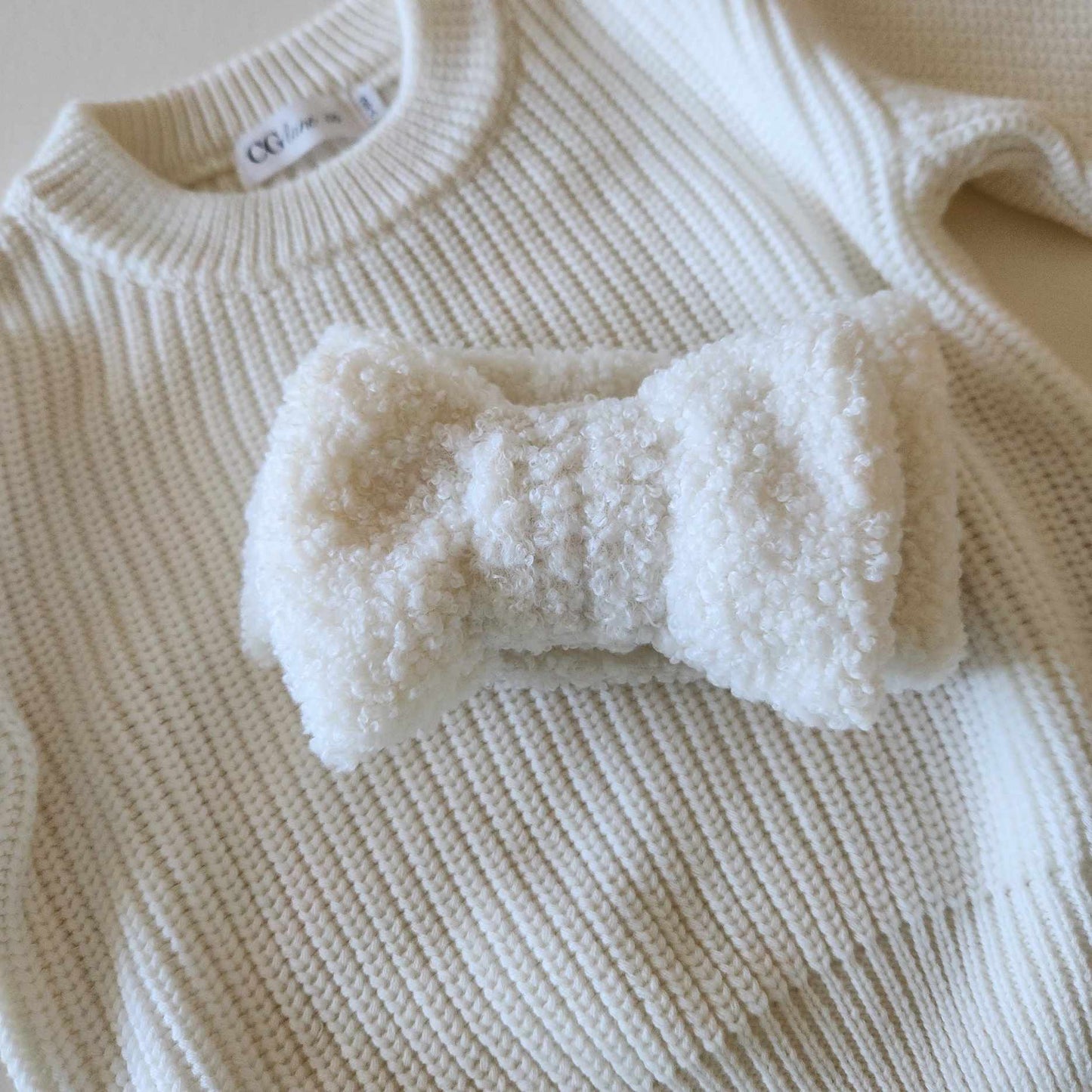 TEDDY TOPKNOT BOW - MARSHMALLOW