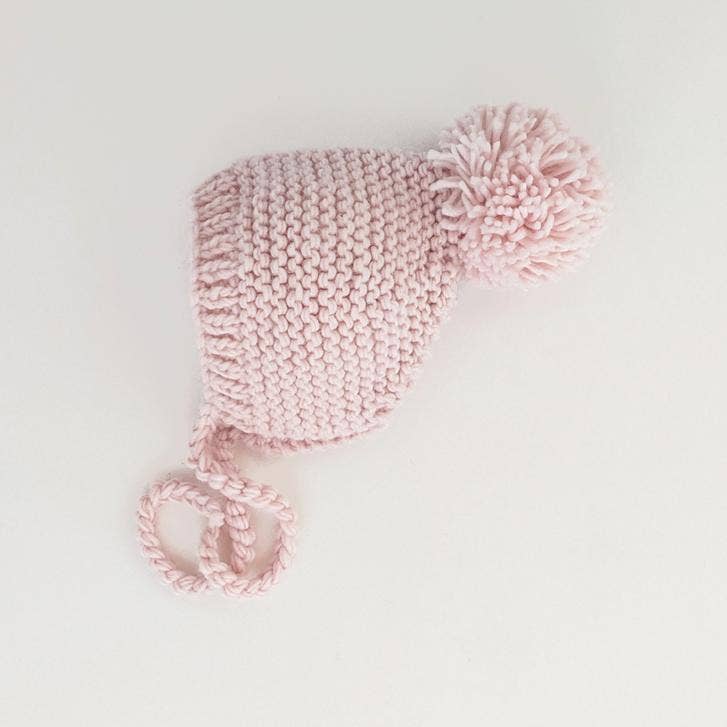 GARTER STITCH KNIT BONNET - BLUSH NEWBORN