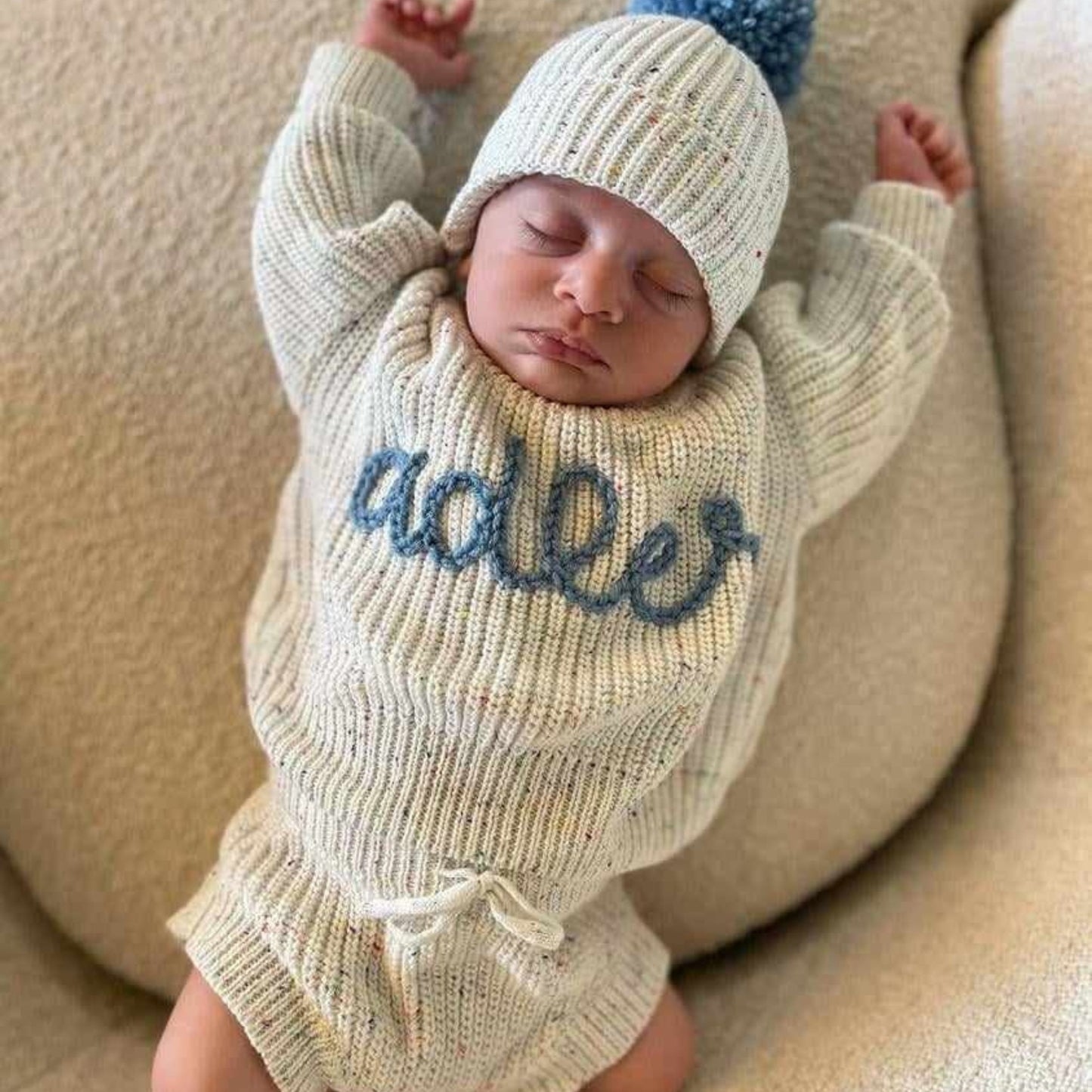 NEWBORN Hand Embroidered Sweater Set, Custom Name Baby Sweater & Shorts, Personalized Birth Announcement, Knit Sweater Baby Announcement
